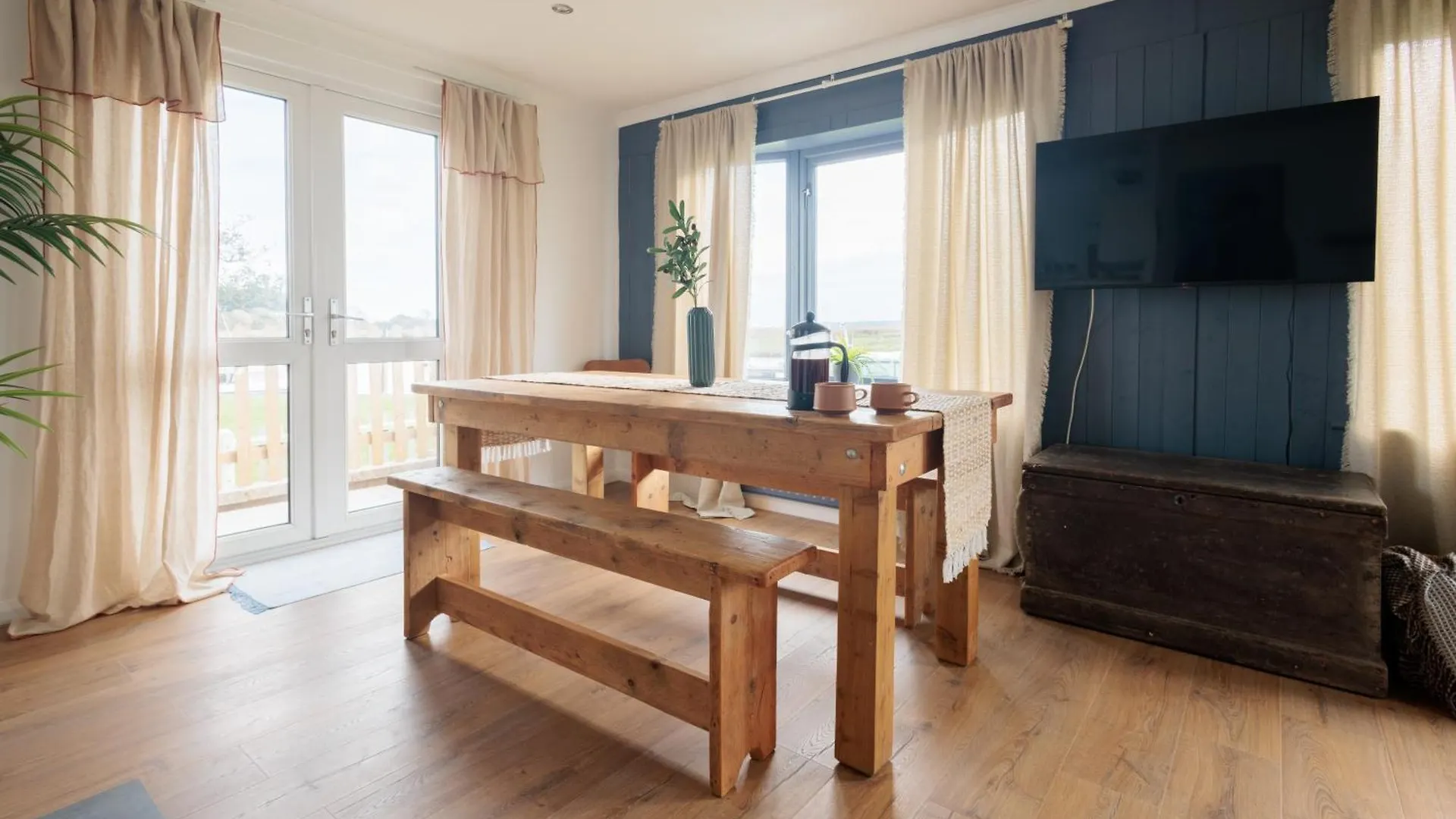 Secluded Sanctuary On The River Christchurch  0*, Christchurch (Dorset) United Kingdom